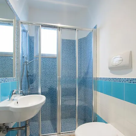 Virginia Риччоне